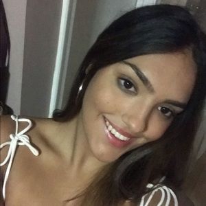 Meet your Posher, Rashel